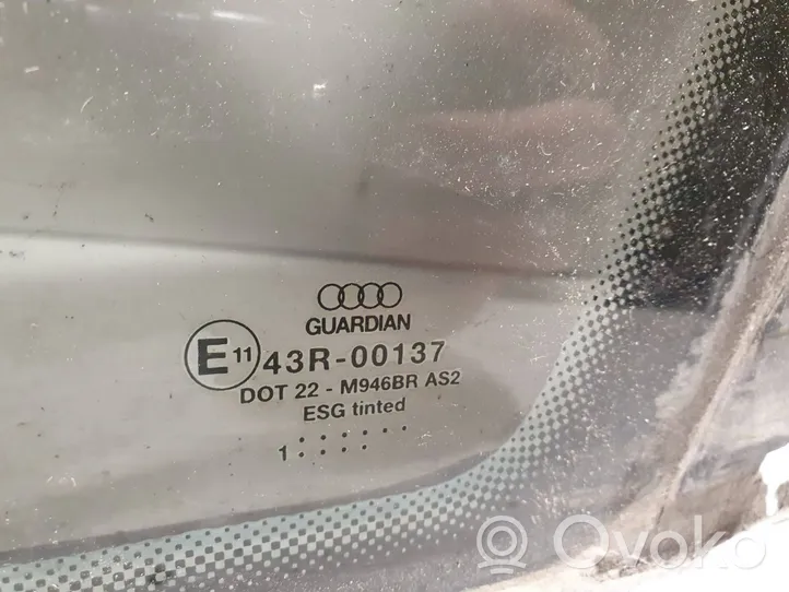 Audi A6 S6 C5 4B Galinis šoninis kėbulo stiklas 43R00137