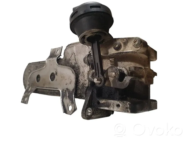 Volkswagen Golf IV EGR valve cooler 038131513D