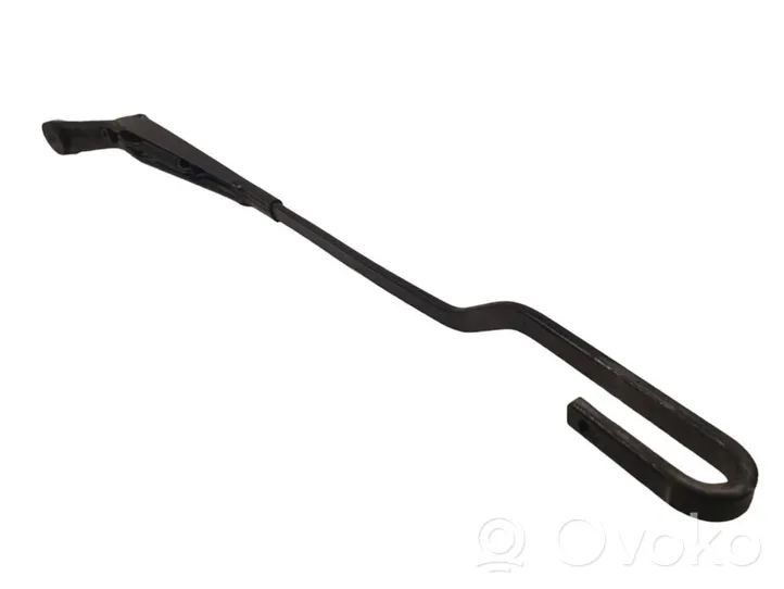 Volkswagen PASSAT B5 Front wiper blade arm 3B1955409