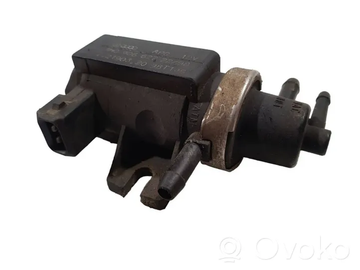 Volkswagen PASSAT B5 Solenoīda vārsts 1H0906627