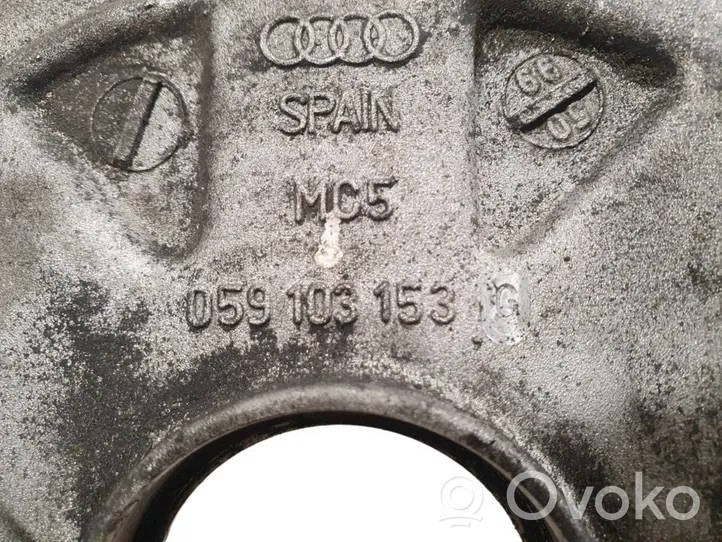 Audi A6 S6 C5 4B Другая деталь двигателя 059103153G