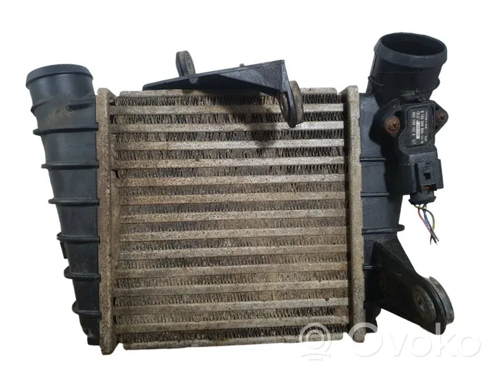 Skoda Fabia Mk1 (6Y) Radiador intercooler 