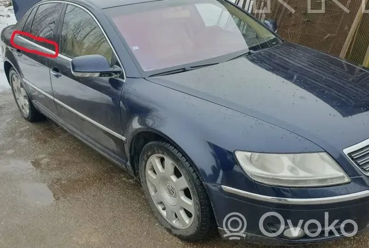 Volkswagen Phaeton Etuoven lista (muoto) 