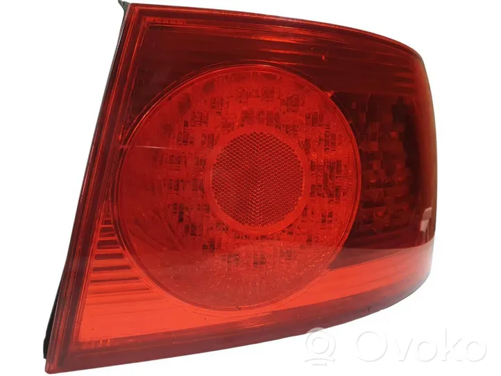 Volkswagen Phaeton Lampa tylna 333156R