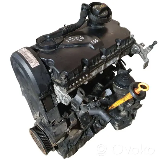 Volkswagen PASSAT B6 Engine BXE