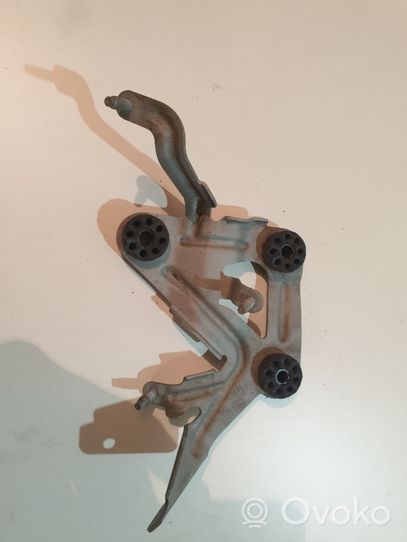 BMW 1 E81 E87 ABS pump bracket 34506762468