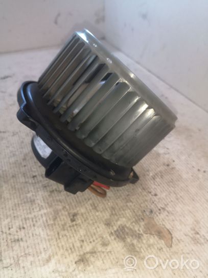 Audi A6 S6 C5 4B Ventola riscaldamento/ventilatore abitacolo 0130111202