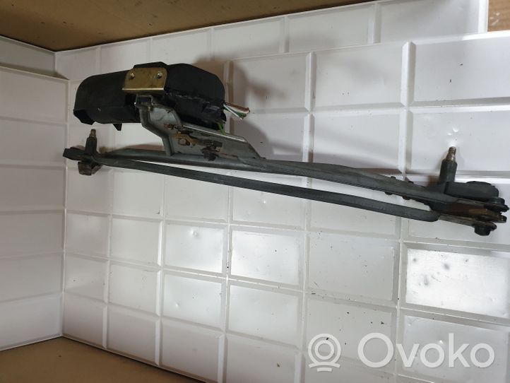 Volvo 440 Front wiper linkage and motor 
