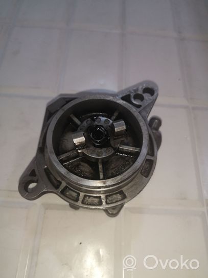 BMW 7 E38 Vacuum pump 024375