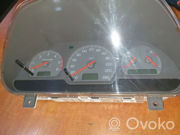 Volvo S40, V40 Tachimetro (quadro strumenti) 30889706D