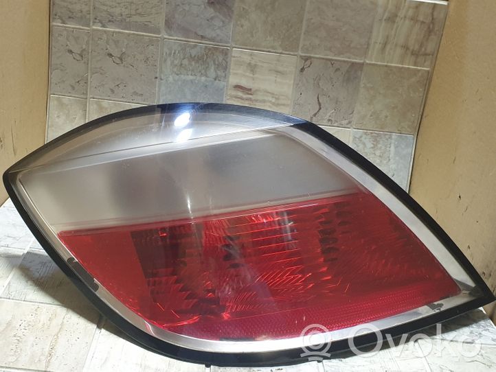 Opel Astra H Rear/tail lights 159731
