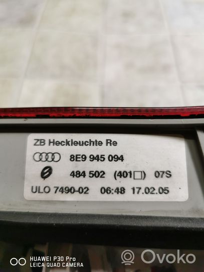 Audi A4 S4 B7 8E 8H Takaluukun takavalot 8E9945094