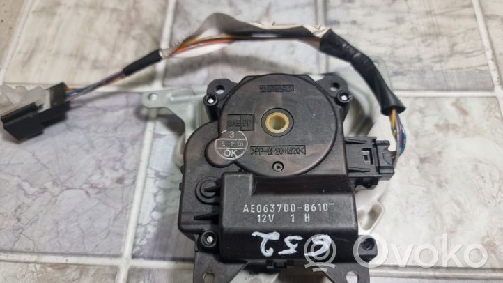 Toyota Corolla Verso AR10 Air flap motor/actuator AE0637008610