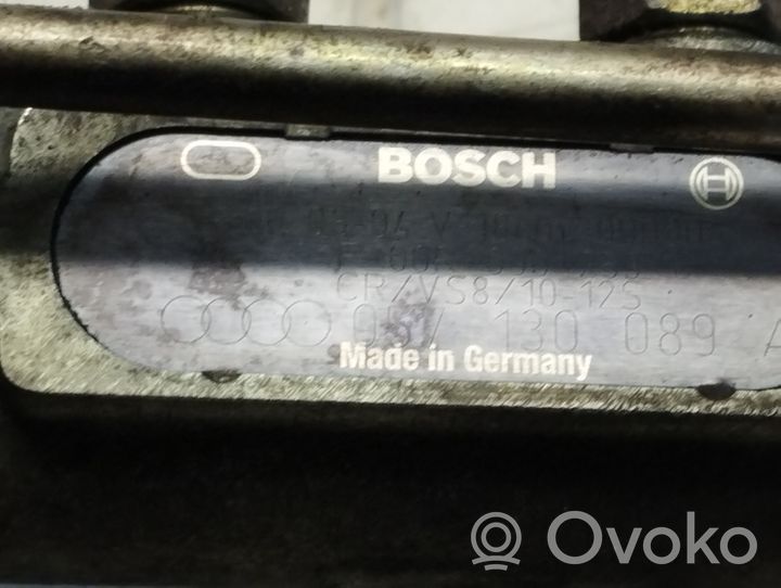 Audi A8 S8 D2 4D Linea principale tubo carburante 057130089A