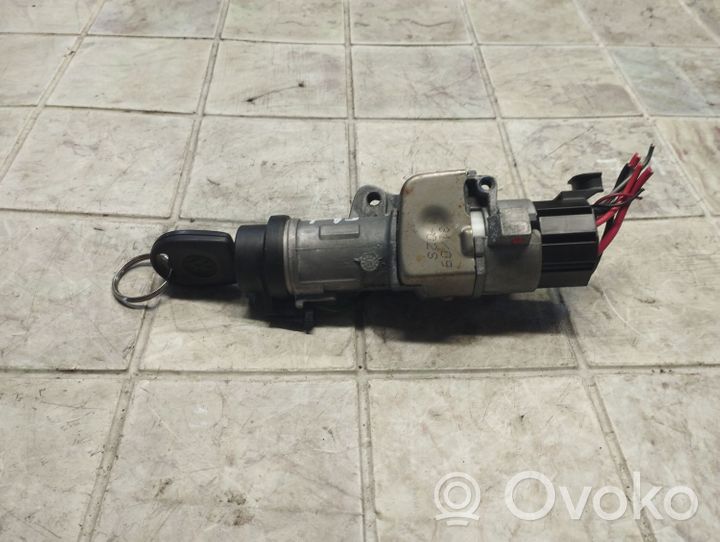 Volkswagen Fox Ignition lock 4B0905851