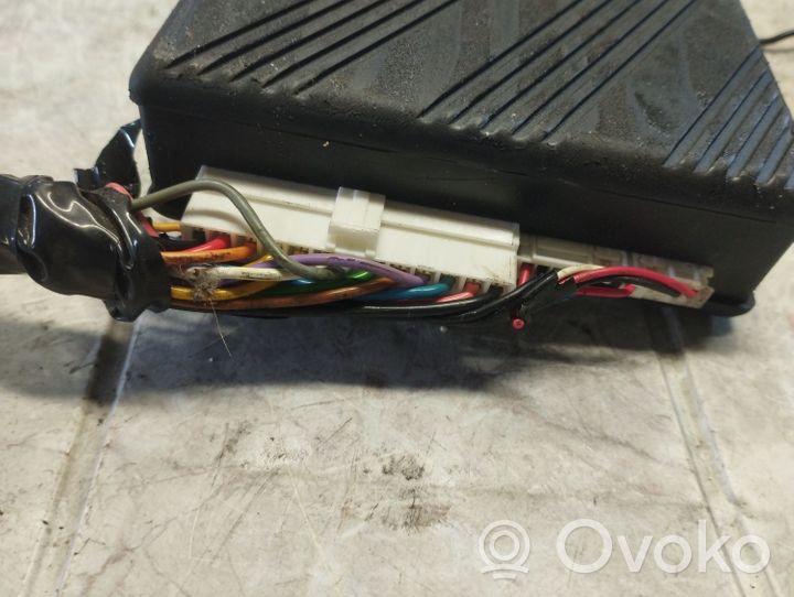 Citroen Berlingo Boîtier module alarme 97RA0104506