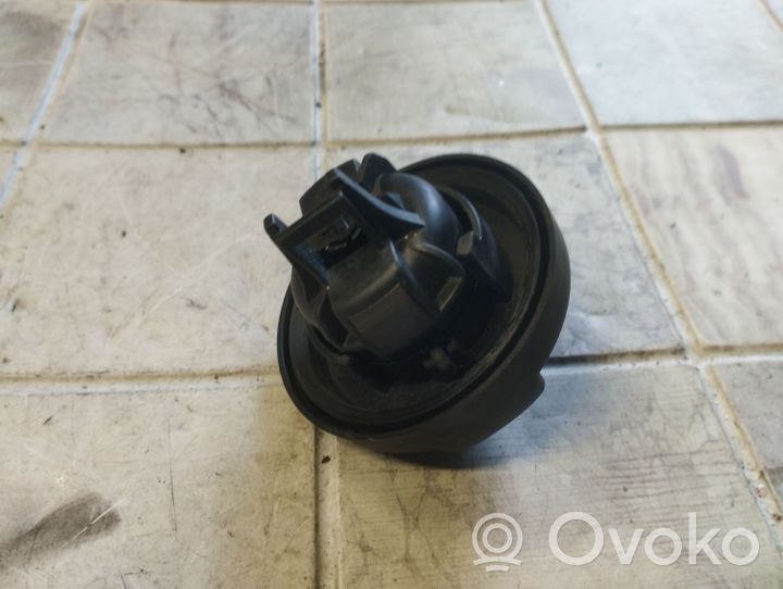 Peugeot 307 Fuel tank filler cap 