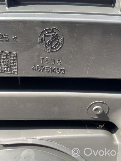 Fiat Doblo Tableau de bord 46751499