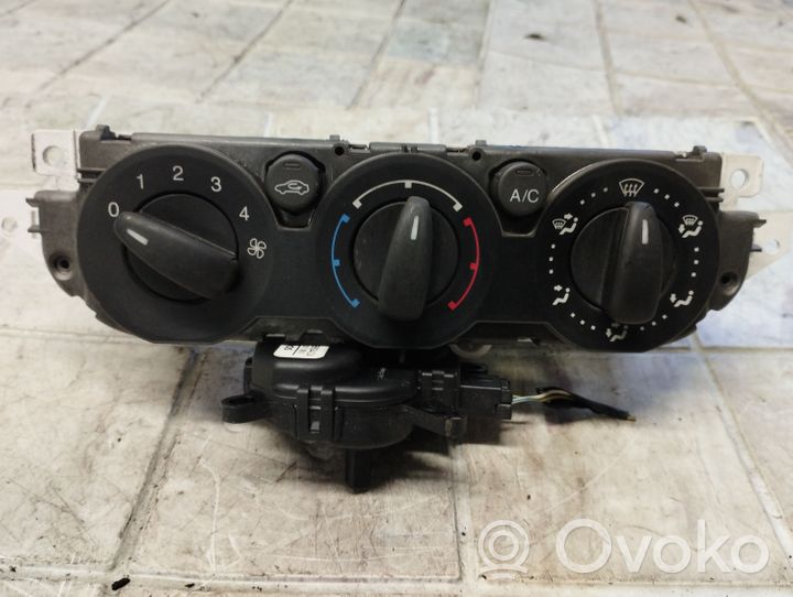 Ford C-MAX I Climate control unit 7M5T19980AA