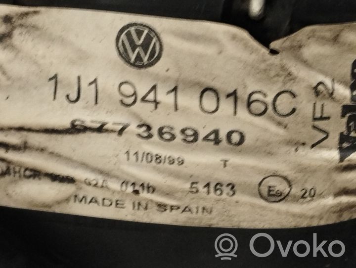 Volkswagen Golf IV Lampa przednia 1J1941016C