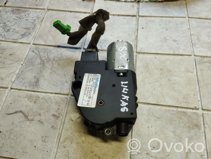 Volvo V50 Sunroof motor/actuator 9483561