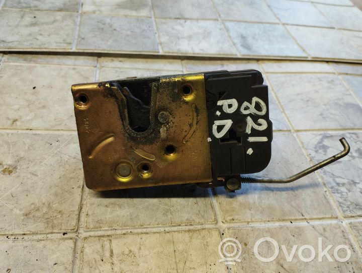 Citroen Berlingo Front door lock 