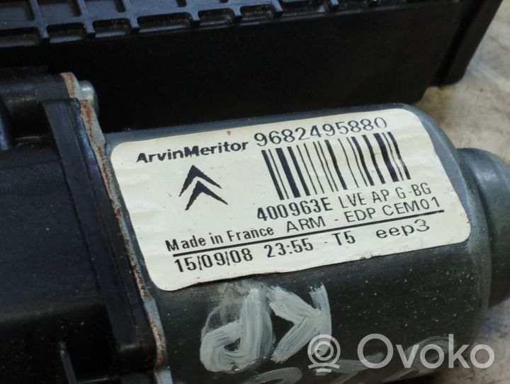 Citroen C4 I Picasso Moteur de lève-vitre de porte avant 9682495880