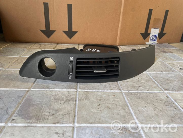 Toyota Corolla Verso AR10 Grille d'aération centrale 6556434010