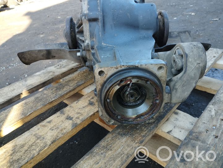 Volkswagen PASSAT B5.5 Rear differential 