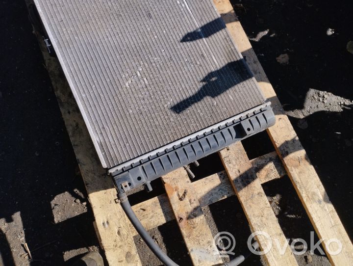 Opel Omega B1 Coolant radiator 