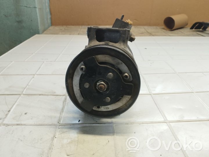 Volkswagen Tiguan Compressore aria condizionata (A/C) (pompa) 5N0820803