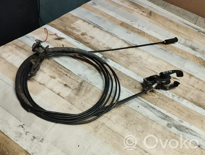 Hyundai Elantra Loading door cable line 