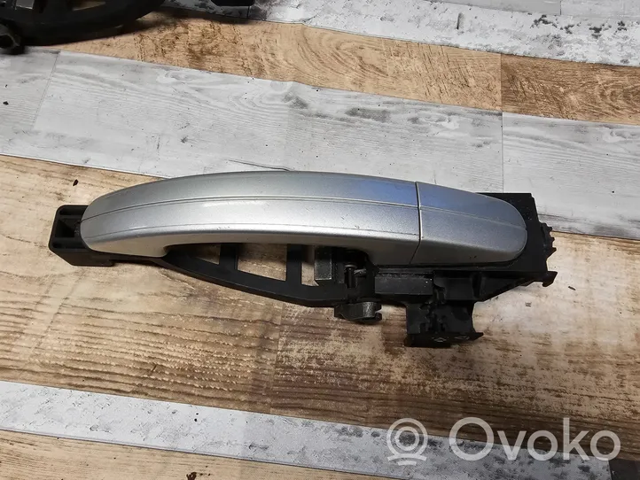 Ford C-MAX I Front door exterior handle R224A36AD