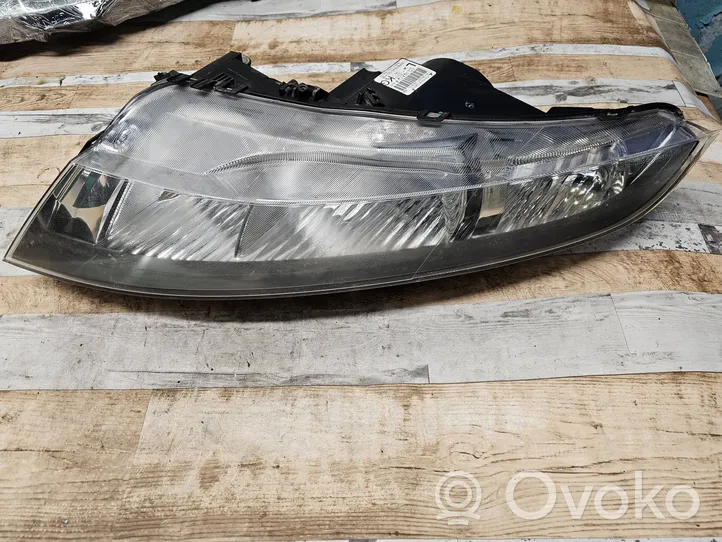 Honda Civic Lampa przednia 33150SMGG014M1