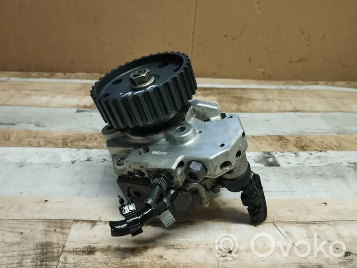 Opel Astra H Pompe d'injection de carburant à haute pression 8973279240