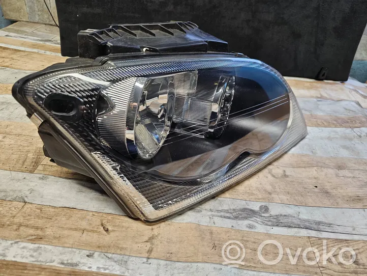 Chrysler Pacifica Lampa przednia 