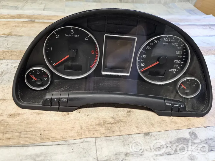 Audi A4 S4 B7 8E 8H Speedometer (instrument cluster) 8E0920932