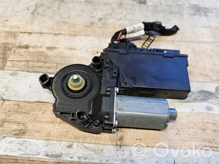 Audi A4 S4 B7 8E 8H Fensterhebermotor Tür vorne 8E1959802H