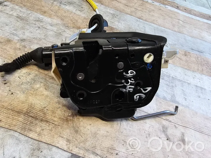 Audi A4 S4 B7 8E 8H Rear door lock 8E0839016AA