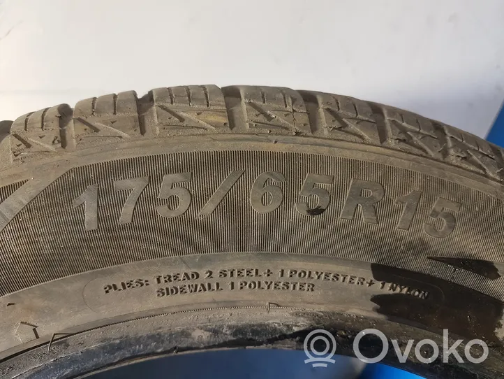 Volkswagen Sharan R17 C winter tire 