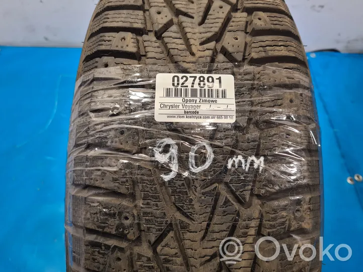 Chrysler Voyager R17 winter tire 