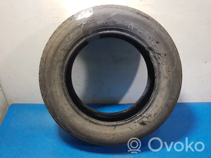 Volvo V50 R17 summer tire 