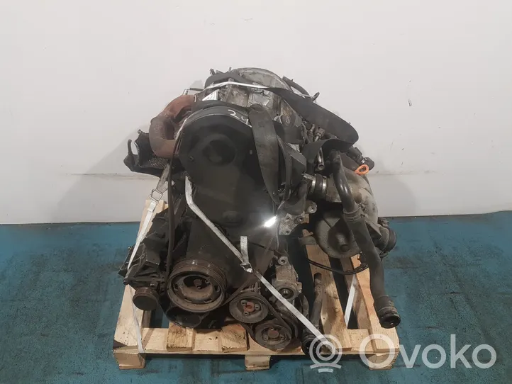 Volkswagen PASSAT B5 Moottori 