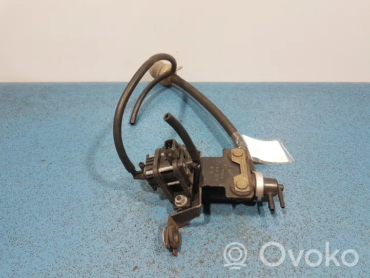 Volkswagen Transporter - Caravelle T4 Vacuum valve 7D0906287