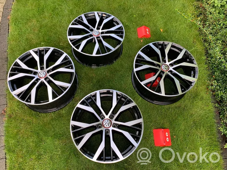 Volkswagen Golf VII R19 alloy rim 