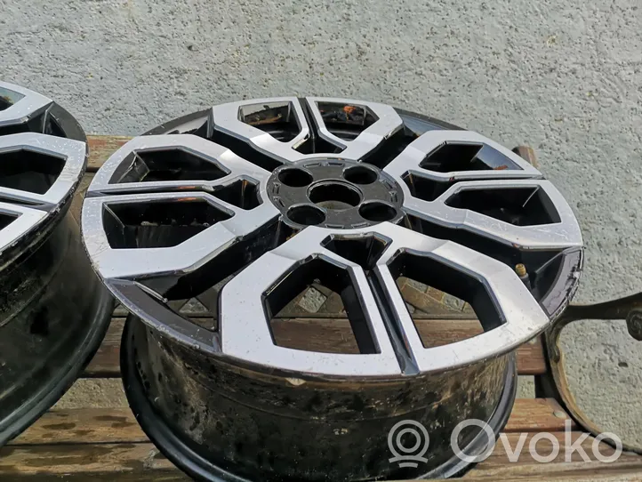 Renault Twingo III R17 alloy rim 