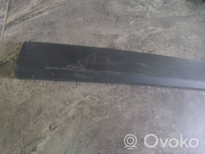 KIA Stonic Sill 87724H8400