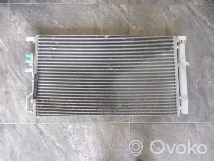 KIA Sportage Radiateur condenseur de climatisation F200NFFAB0