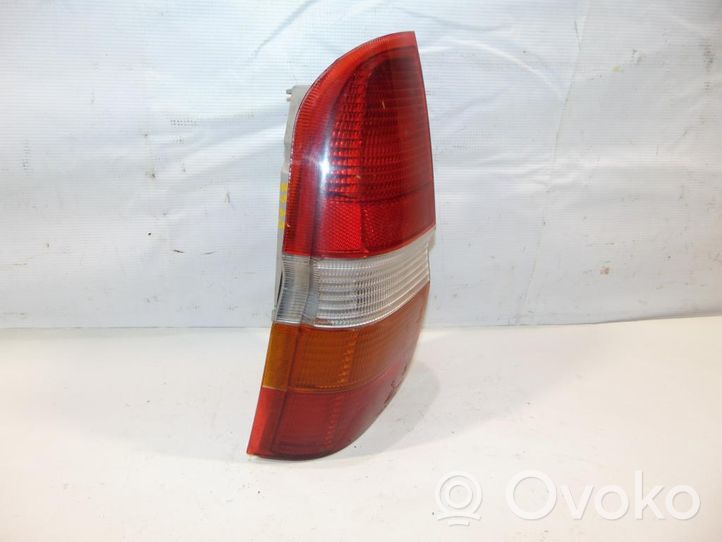 Ford Escort Lampa tylna 1115486