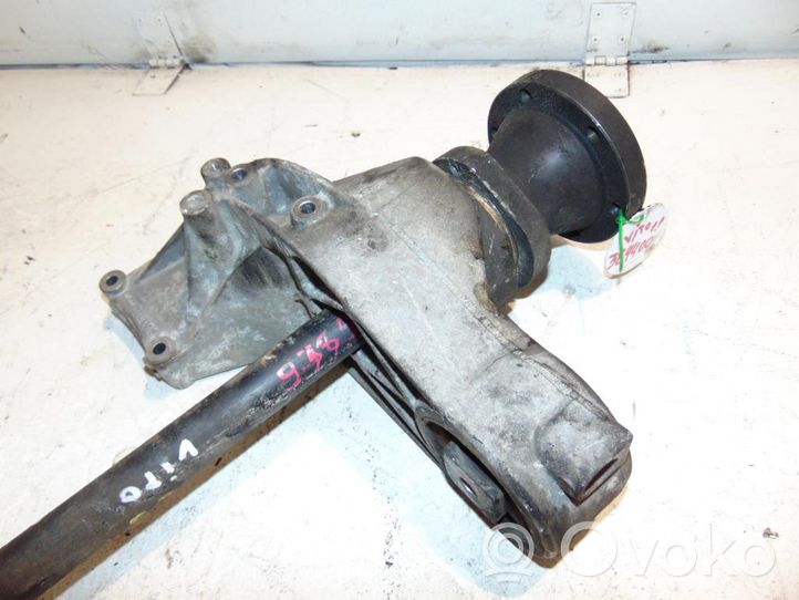 Mercedes-Benz Vito Viano W638 Balance shaft A6384101905